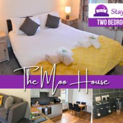 The Moo House 2 bed Property - STAYSEEKERS