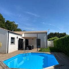 Maison 3 chambres avec piscine proche La Rochelle