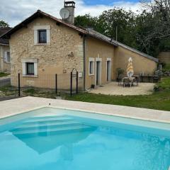 Maison avec piscine en Périgord