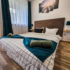 Forest View Studio D25