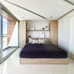 DK Exlusive 1BR- Balcony and Rooftop Sea view
