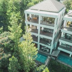 Narwastu hill view Villa 6 bedrooms with a private swimming pool and a movie room