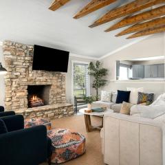 Hummingbird Haus - Sleeps 12 Cowboy Pool Firepit