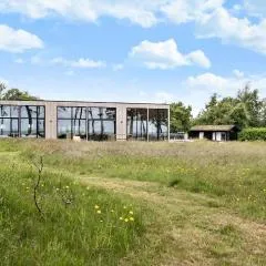Amazing Home In Hadsund With Kitchen