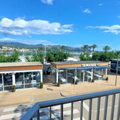 Apartamento familiar 2 hab. en primera línea de mar en Llançà, se admiten mascotas - ES-170-89