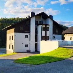 Tyylikäs loma-asunto Alppitalossa