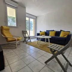 Beautiful apartment with pool in Touques