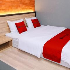 RedDoorz at Hotel DPraya Pati
