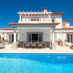 Beautiful villa newly renovated in 2024 on top Portuguese resort