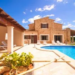 New, Premium Finca mit Starlight-Pool! South-East Coast, Cala d Or