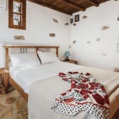 Naxos Alyko Traditional Vacation House ''Mitatos''
