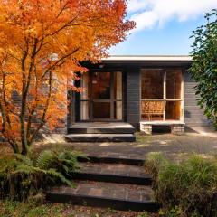 Lake View Lodge - Taupo Holiday Home