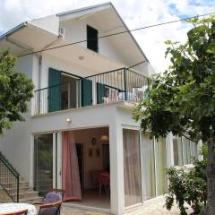 Sunny paradise, 50 m from beach