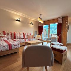 Duplex spacieux avec piscine couverte, balcon et parking, à 300m du centre et proche des pistes - FR-1-624-137