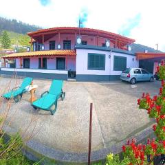 The funny and Relax apartment with terrace & view