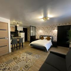 KS Paris studio appart near station Gare du Nord and gare de l Est