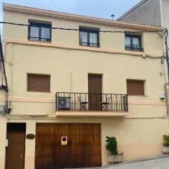 CAL PINTABOTES - Apartamento nuevo en Camarasa