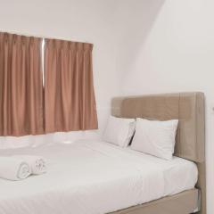 Good Place 1BR Menara Kebon Jeruk Apartment By Travelio