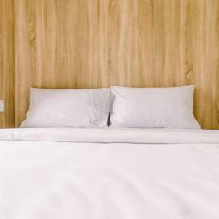 Cozy and Simply Studio at Sky House BSD Apartment By Travelio