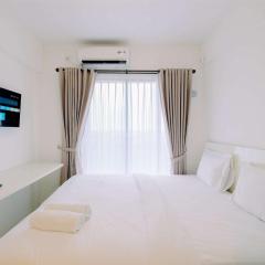 Strategic Studio Apartment Sky House BSD near AEON Mall By Travelio