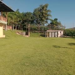 Pousada Vale Verde - Campo de Futebol- Piscina - Vista para Serra