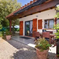 2 Bedroom Awesome Home In Albitreccia