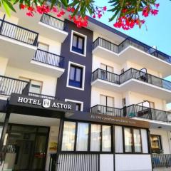 Hotel Astor