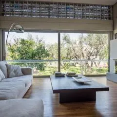 Studio Rio Unique space with garden and garage