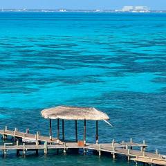 Cancún departamento frente al mar Amara