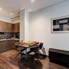 Classy and stylish apartment next to Hilton