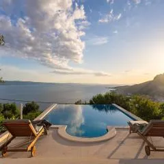 Villa Favola Omis 360 PHOTOS-VIRTUAL TOUR ON DEMAND