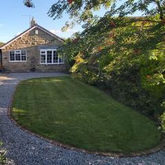 Willow Cottage 4 bed, cosy stopover, dogs welcome