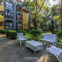 Apto com lareira 650m do Mini Mundo Gramado JPA102