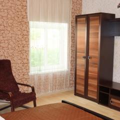 Double bed apartment on Tammsaare street with self check-in