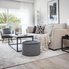 PR- Stunning flat front line beach Puerto Banus