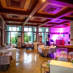 Beverly Hill Park Hotel