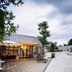 Maalamaii Hotel