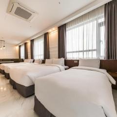 CS Premier Hotel