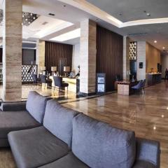 pyramid suites Hotel