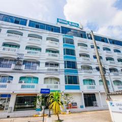 Grand PL Hotel