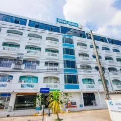 Grand PL Hotel