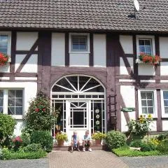 Stunning Apartment In Oberwesergieselwerder