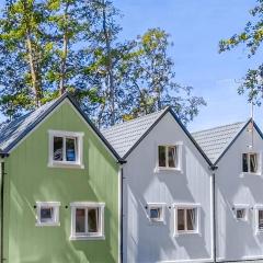 Gorgeous Home In Miedzywodzie With Wifi