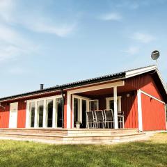 Stunning Home In Lammhult With Wifi