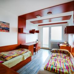 Eislerova kolej Jarov