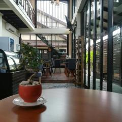 Aiims Tales Canal Boutique House