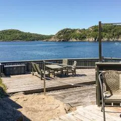 Stunning Home In Farsund With Wifi