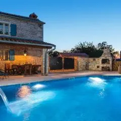 Pet Friendly Home In Hrboki