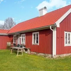 2 Bedroom Nice Home In Bredaryd
