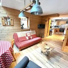 Agréable 3 Pièces avec Balcon et Cave au Col du Corbier - FR-1-573-125